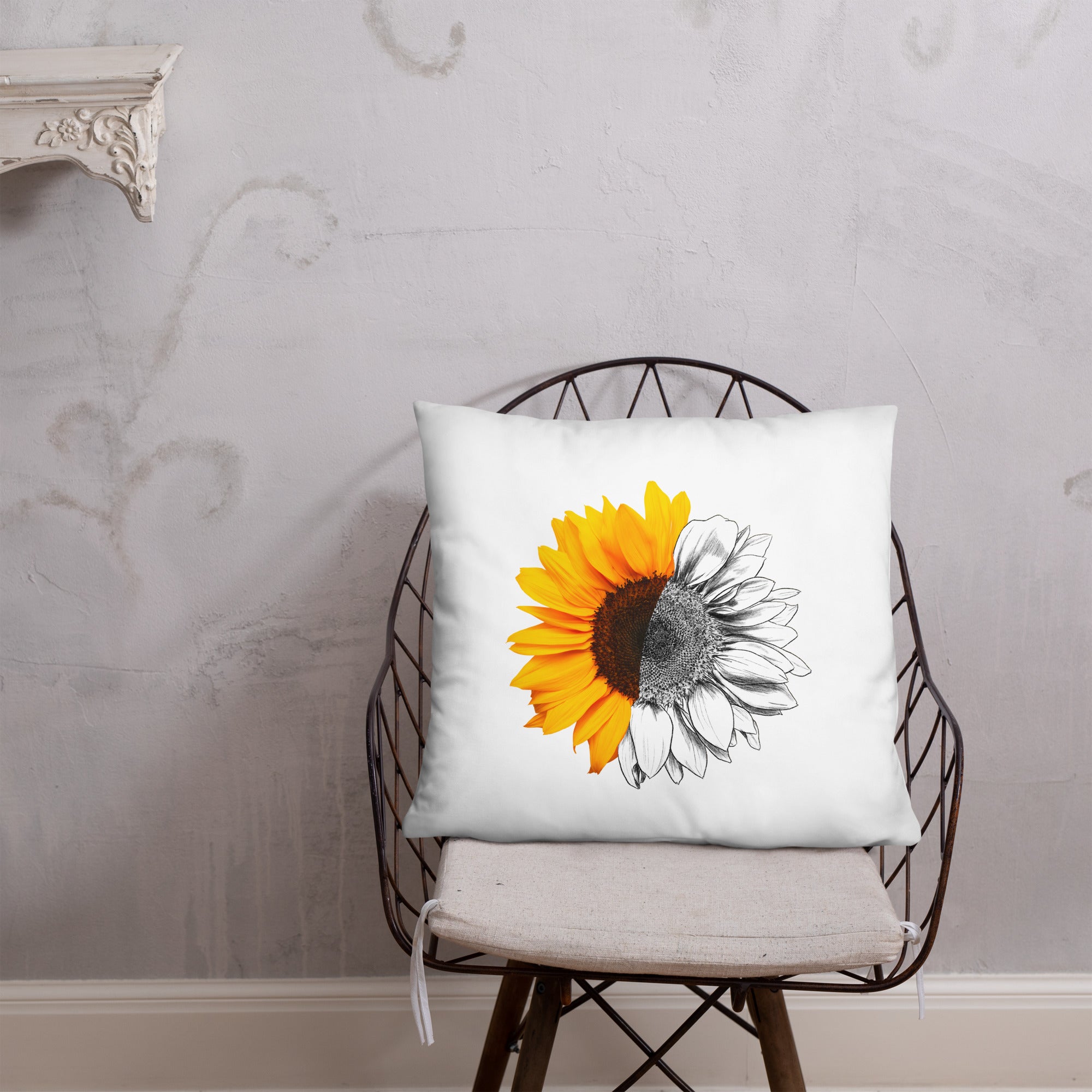 Sunflower Basic Pillow